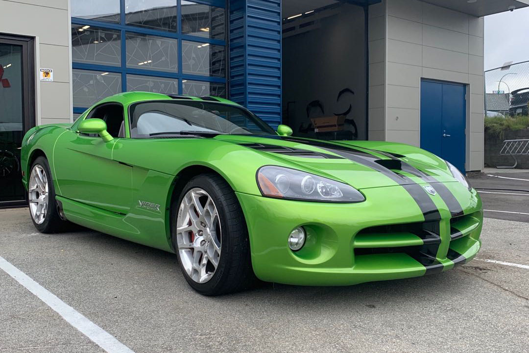 2012 dodge viper srt v10