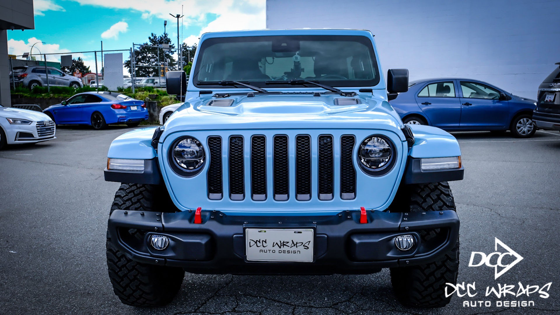 Jeep Rubicon wrapped gloss see breeze blue/gloss black + ceramic coating
