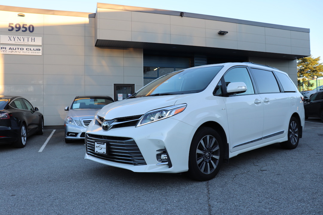 2020 丰田塞纳 Limited